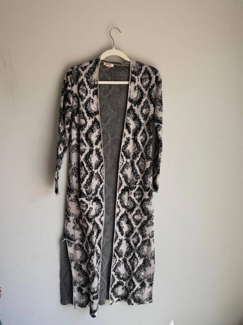 For Thee Long Snake Print Cardigan with Front Patch Pockets – Size S